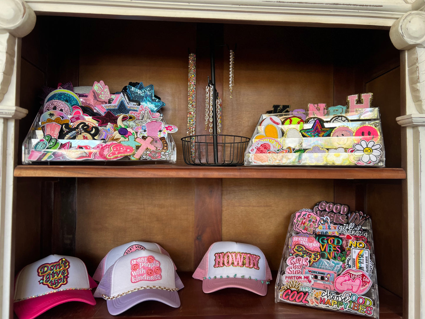 Build your own "AMAZING" hat